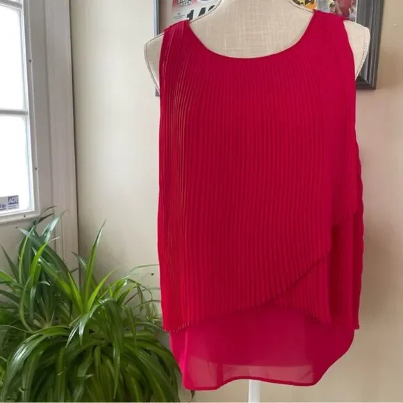 Zac & Rachel Pink Ruffle  Sleeveless Women's Blouse Tank (Size S)