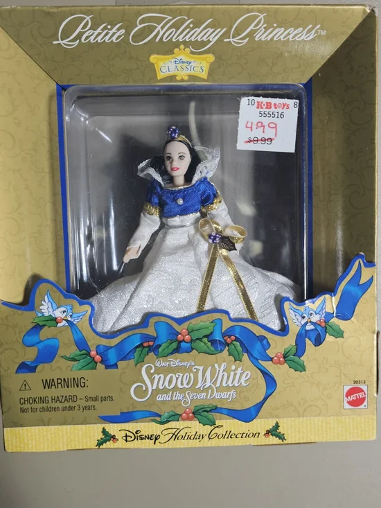 Vintage Disney Snow White Petite Holiday Princess Christmas Ornament 1998