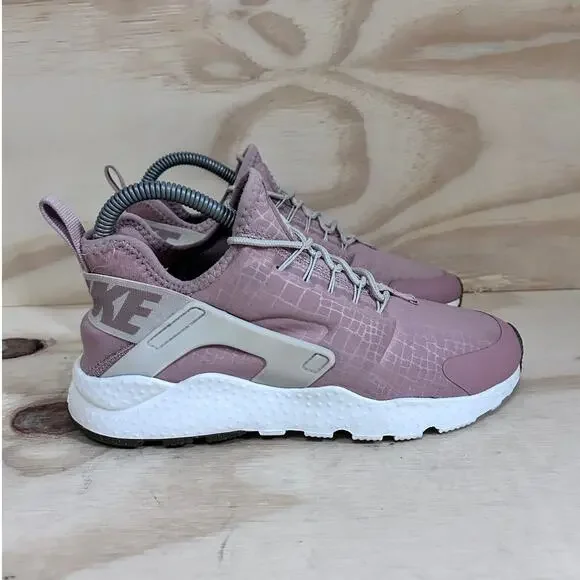 Nike - Air Huarache Run Ultra - Trainer Shoes - Pink - Women's - 7 - 819151-603