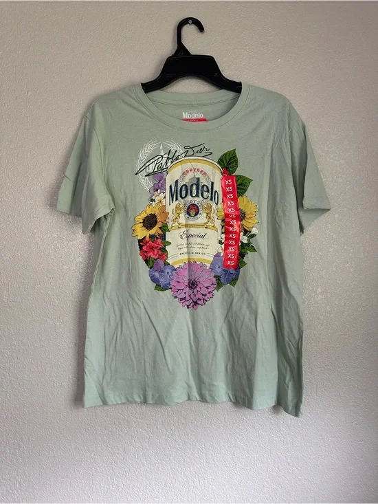 NWT Cerveza Modelo Oversized Comfy Graphic T-Shirt