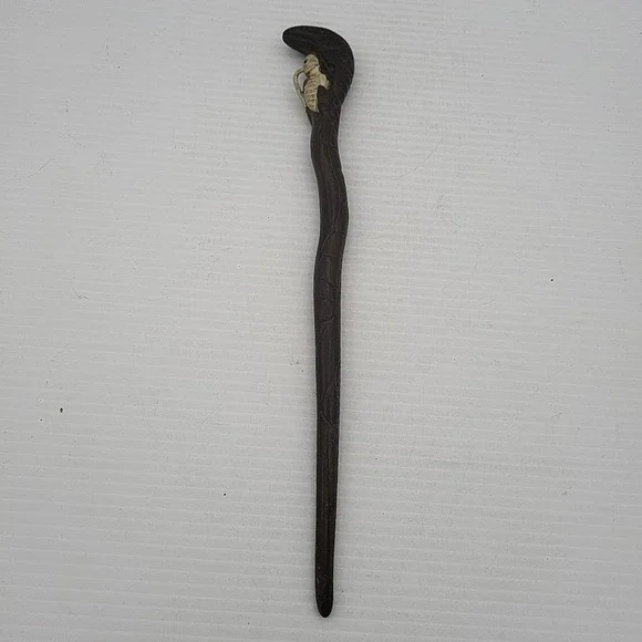 Universal Studios Wizarding World of Harry Potter Death Eater Skull Swirl Wand