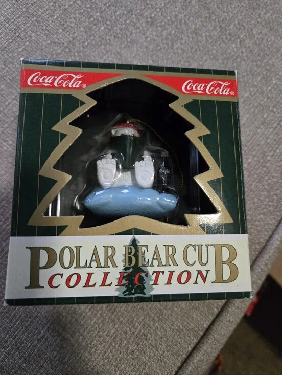 1997 Coca Cola Polar Bear Cub Ornament Collection On Pillow Reading 2.5
