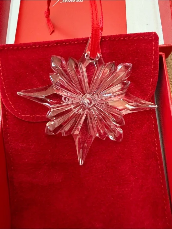 Baccarat Crystal Noel 2023 Annual Ornament MSRP $150