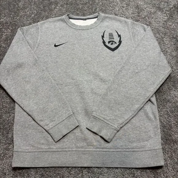 Iowa Hawkeyes Football Sweatshirt Mens‎ Small Heather Gray Nike Caitlin Clark