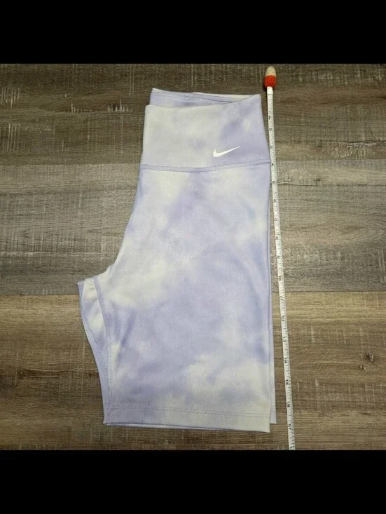 Nike Dri-FIT Tie Dye Biker Shorts Women's Small Purple High Rise Gym Yoga Run