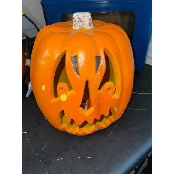 Vintage Jack O Lantern Blow Mold Pumpkin Light