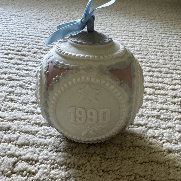 Lladro White and Light Blue 1990 Porcelain Holiday Ornament