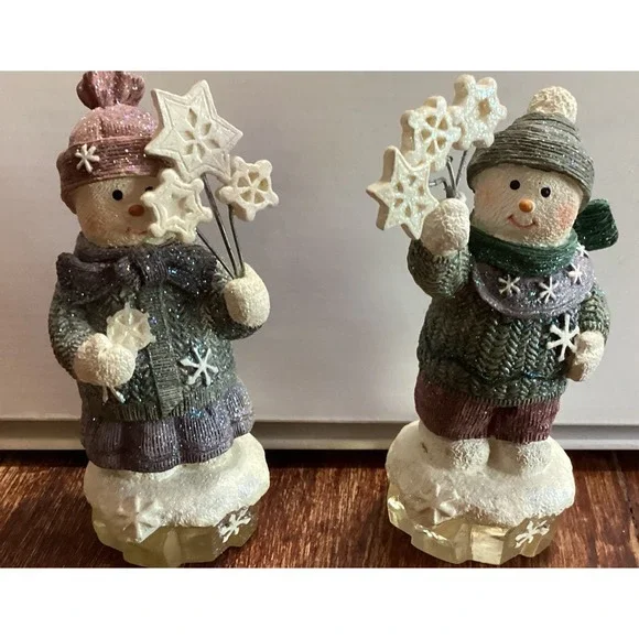 Snow Kid Figurines Resin‎ Star Wand Ice Base Glitter