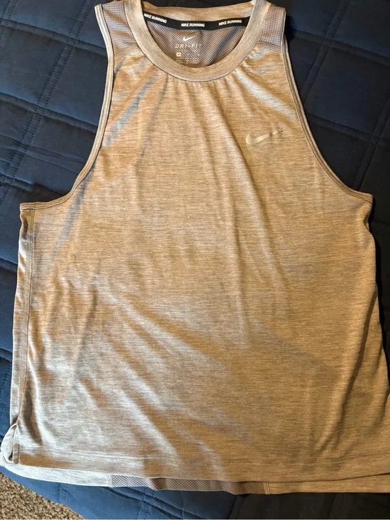 Nike Women’s Dri-FIT Sleeveless Training Tank - Gray