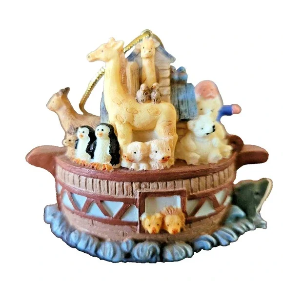 Avon Gift Collection‎ Noah's Ark Christmas Tree Ornament w Box
