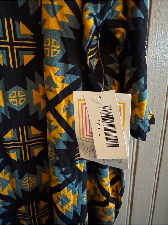 NWT LuLaRoe Irma Geometric Print top in Teal and Mustard large