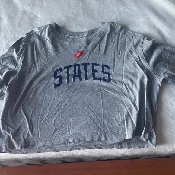Nike States Cropped Tee