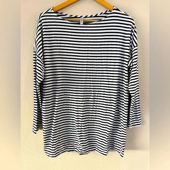 Maternity TUPELO HONEY‎ MAYA DOLMAN Striped Top - Club Stripe Size Small