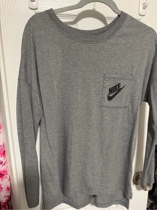 Nike Gray Long-Sleeve Pocket Tee with Swoosh Logo