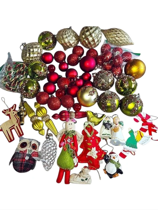 60 Classic Red Green & Gold Christmas Tree Ornaments - Hallmark, Vintage & More!