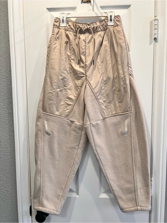 Nike Swoosh Curve Plush Fleece Quilted High Rise Pants Beige Cream Size XS