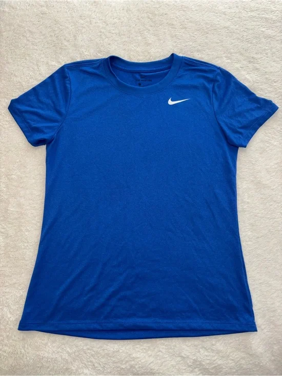 Nike Women's Royal Blue Short Sleeve Athletic Tee