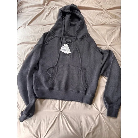 NWT American Eagle Seriously Lived-In Hoodie Womens Cropped  Lightweight cozy