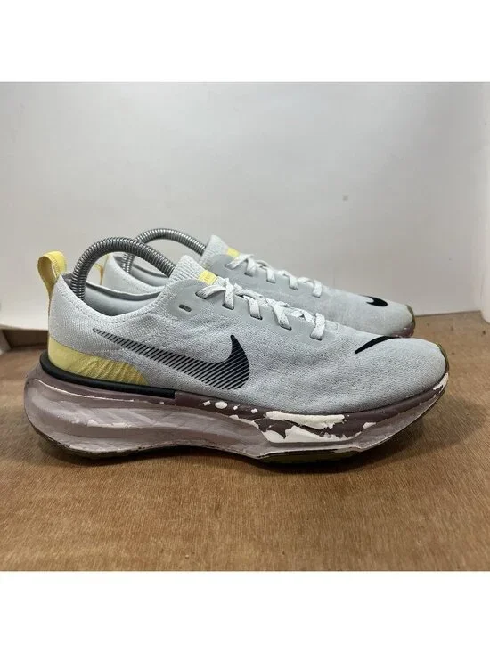 Nike ZoomX Invincible Run 3 Women's Size 8.5 Grey Running Shoes DR2660 005