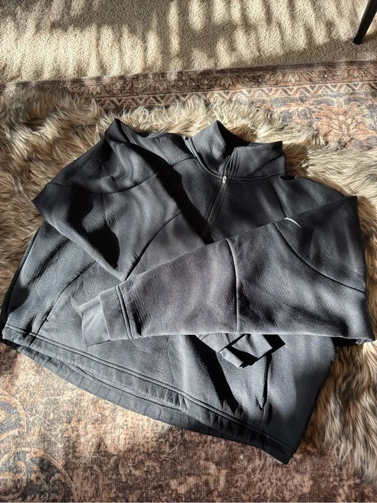 Nike Quarter-Zip Black Pullover Sweatshirt with Cinch Waist