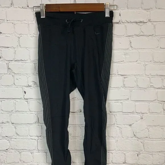 Nike Woman's Skinny Knit tights SZ XS Black 589297-010 Training Yoga Gym