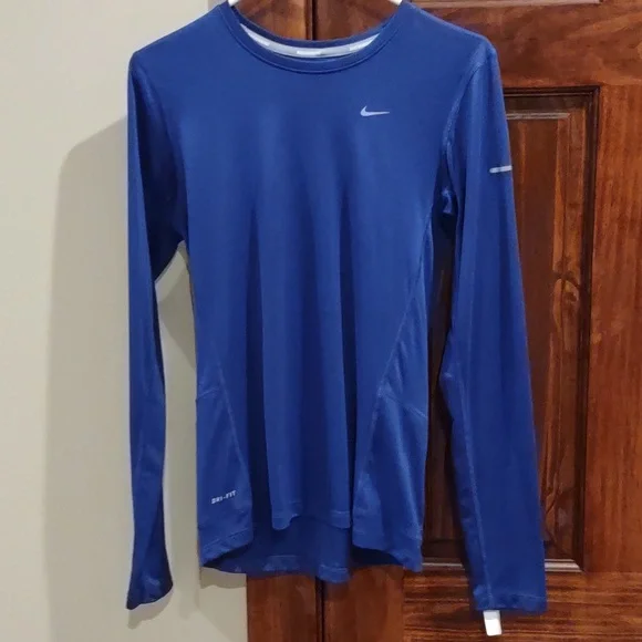 Nike Dri-FIT running long sleeve shirt, s, blue purple color