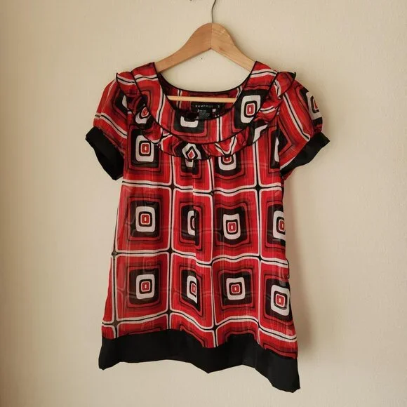 RAMPAGE Y2k red and black babydoll blouse Sz M office siren business casual mod