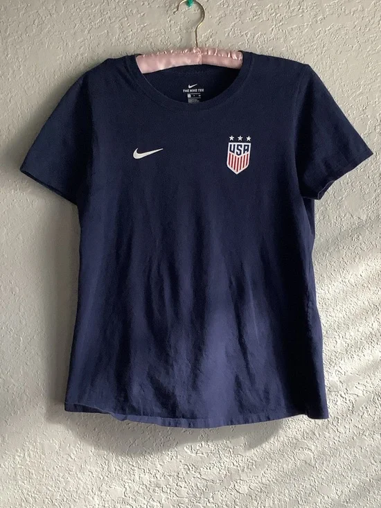 Nike Women's Navy Short-Sleeve Tee with White Swoosh and USA Crest