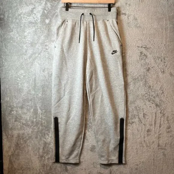 Nike Tech Women’s Sportswear Fleece Sweat Pants‎ Women’s Medium Gray