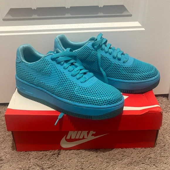 Nike AF1 Low-Top Mesh Sneakers Blue