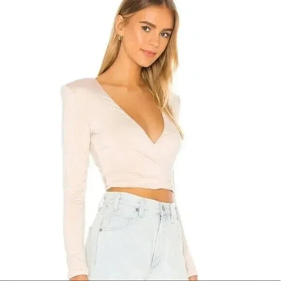 Song of Style Top Womens‎ Small Beige Billie Long Sleeve Cropped Deep V Neck New