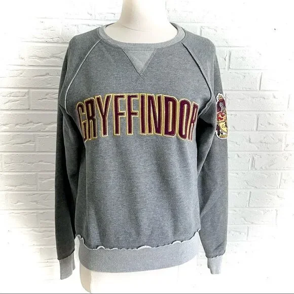Harry Potter Universal Studios Gryffindor Sweatshirt