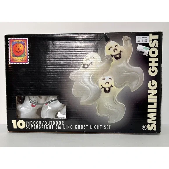 New Vintage Halloween 10 Ghost Hard Plastic Blow Mold String Lights Smiling