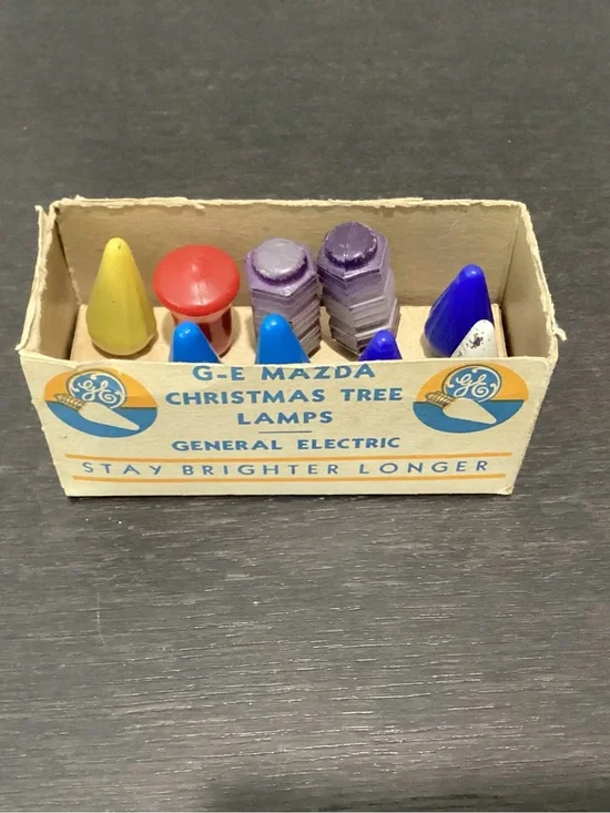 Vtg. G. E. MAZDA CHRISTMAS TREE LAMPS C-6 type bulb. Stay Brighter longer