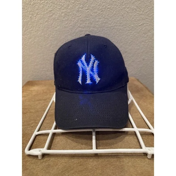 Vintage New York Yankees‎ Fiber Optic Light-Up Baseball Cap by Lightwear.