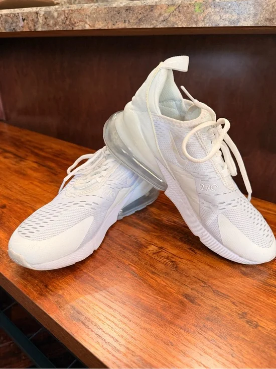 Air Max 270 27C Nike Tennis Shoes- Women’s 8 - Excellent Used Condition