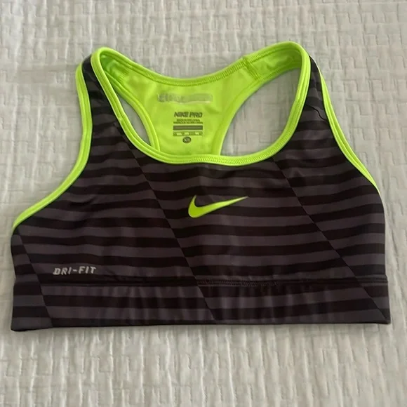 Nike Dri Fit Striped Bra