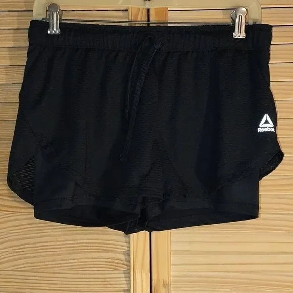 Reebok Ladies Black mesh Athletic shorts szSmall