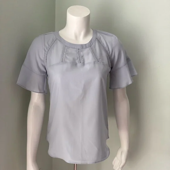 banana republic ice blue flounce bell sleeve blouse XXS petite