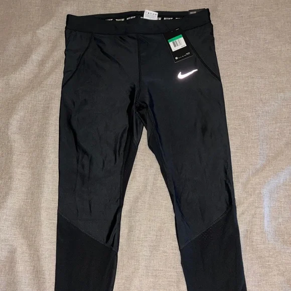 Nike Black Woman’s Performance Leggings