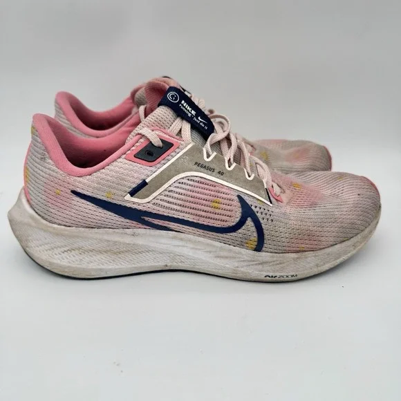 Nike Pegasus 40 Premium DV7890-600 Pink Coral Chalk White Navy Women's 8 EUC