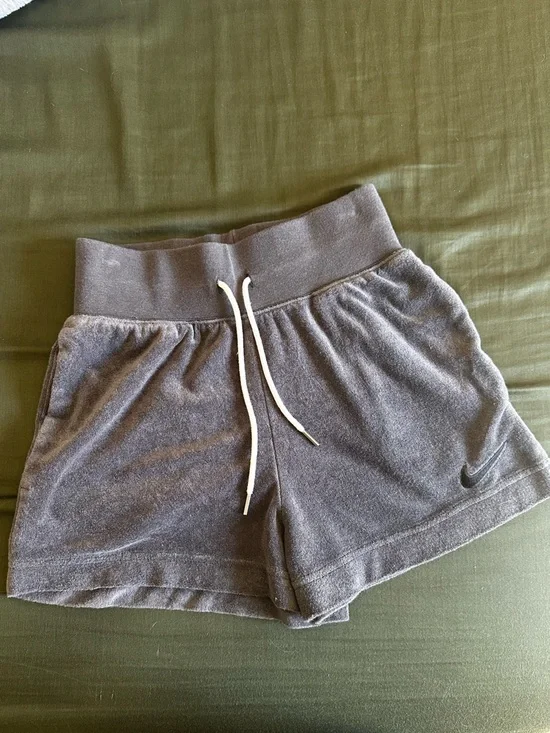 Nike Gray Knit Terry Cloth Elastic Waist Shorts