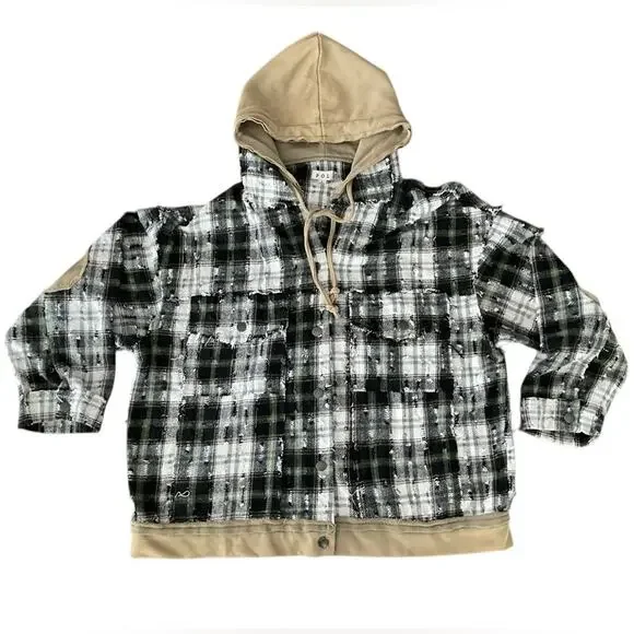 POL Women’s Plaid Button-Front Distressed Hooded Shirt Jacket Size Large EUC