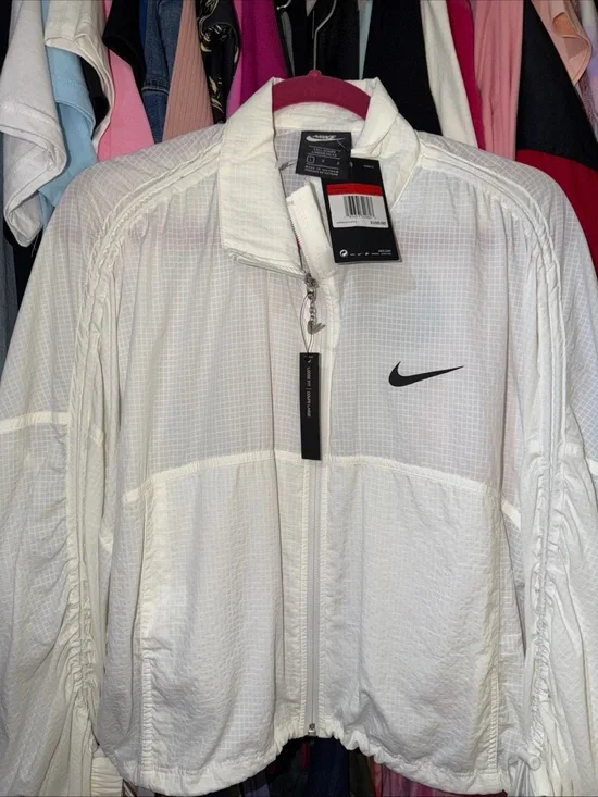 Nike White Grid-Texture Zip Windbreaker with Black Swoosh