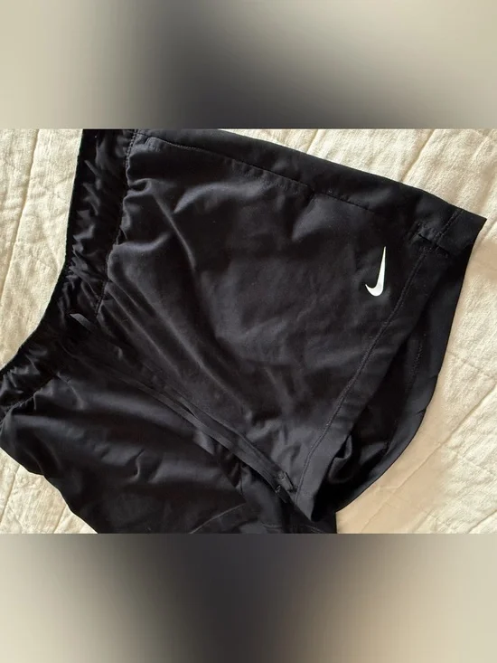 Nike Dri-FIT Black Shorts | Women’s Size Small | Athletic Workout Activewear