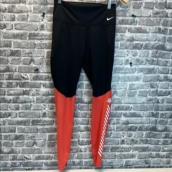 Nike Black & orange Leggings‎