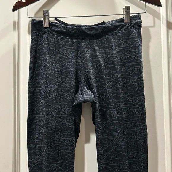 NIKE Pro Combat Dri-Fit Womens drawstring pattern Leggings therma-fit size S
