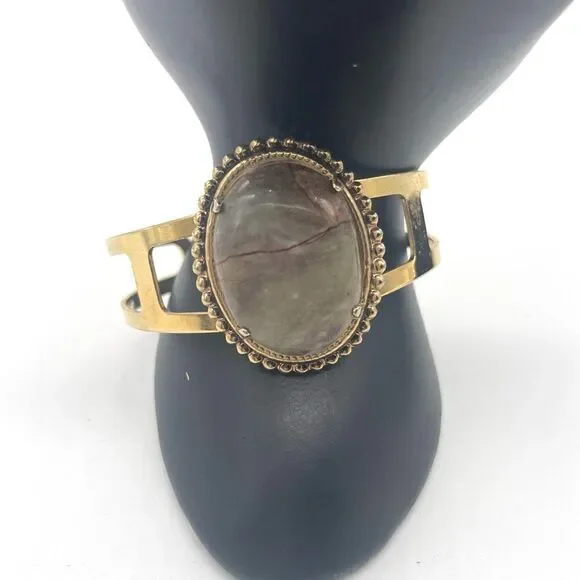 Cuff Bracelet with Agate and Gold tone