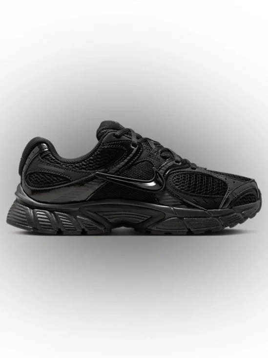 Sz 7 Nike V5 RNR HQ7901-001 Women's