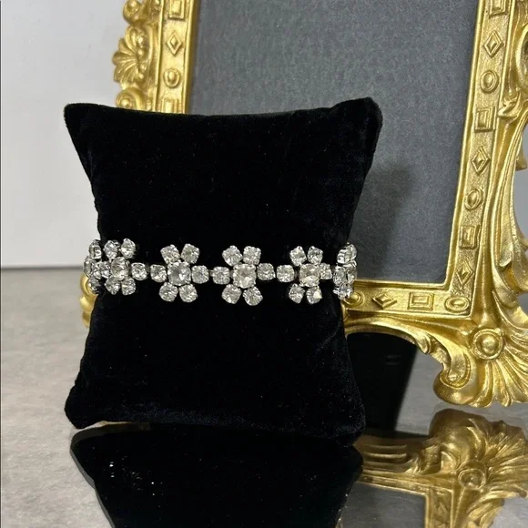 Vintage Kramer Silver Rhinestone Floral Bracelet